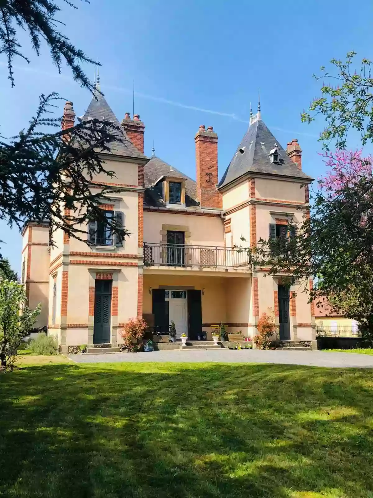 Le Château Ségot - Chambres d'Hôtes