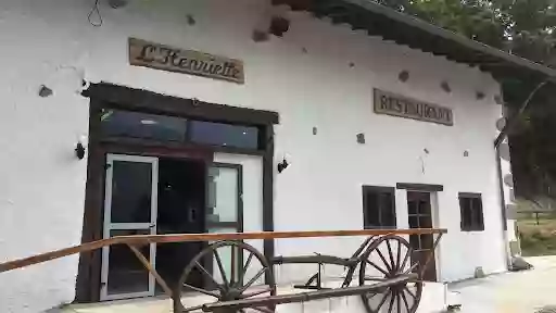 L'Henriette restaurant (groupe 80 cvts) dans le Livradois Forez en Auvergne à 20 mn d'Ambert. Spécialité Auvergnate