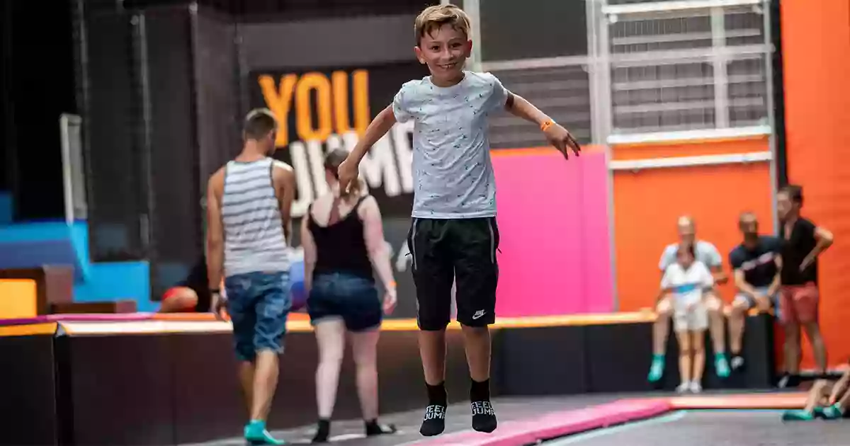 Trampoline Park You Jump Valence