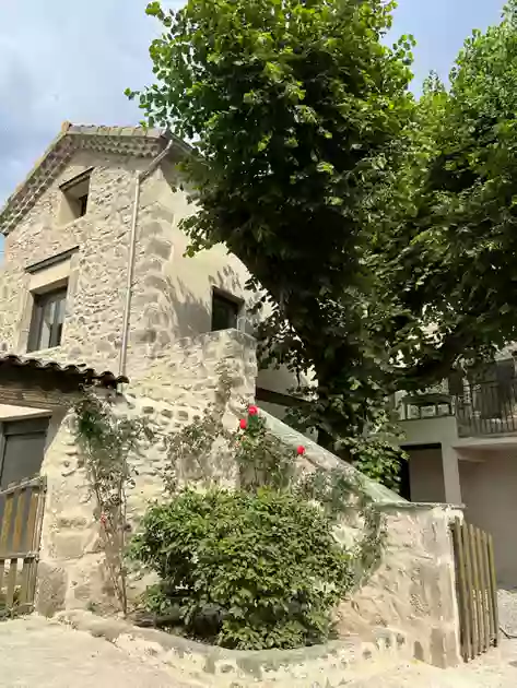 Clos des Mouliniers - Gites 5 étoiles - Piscine - Ardèche