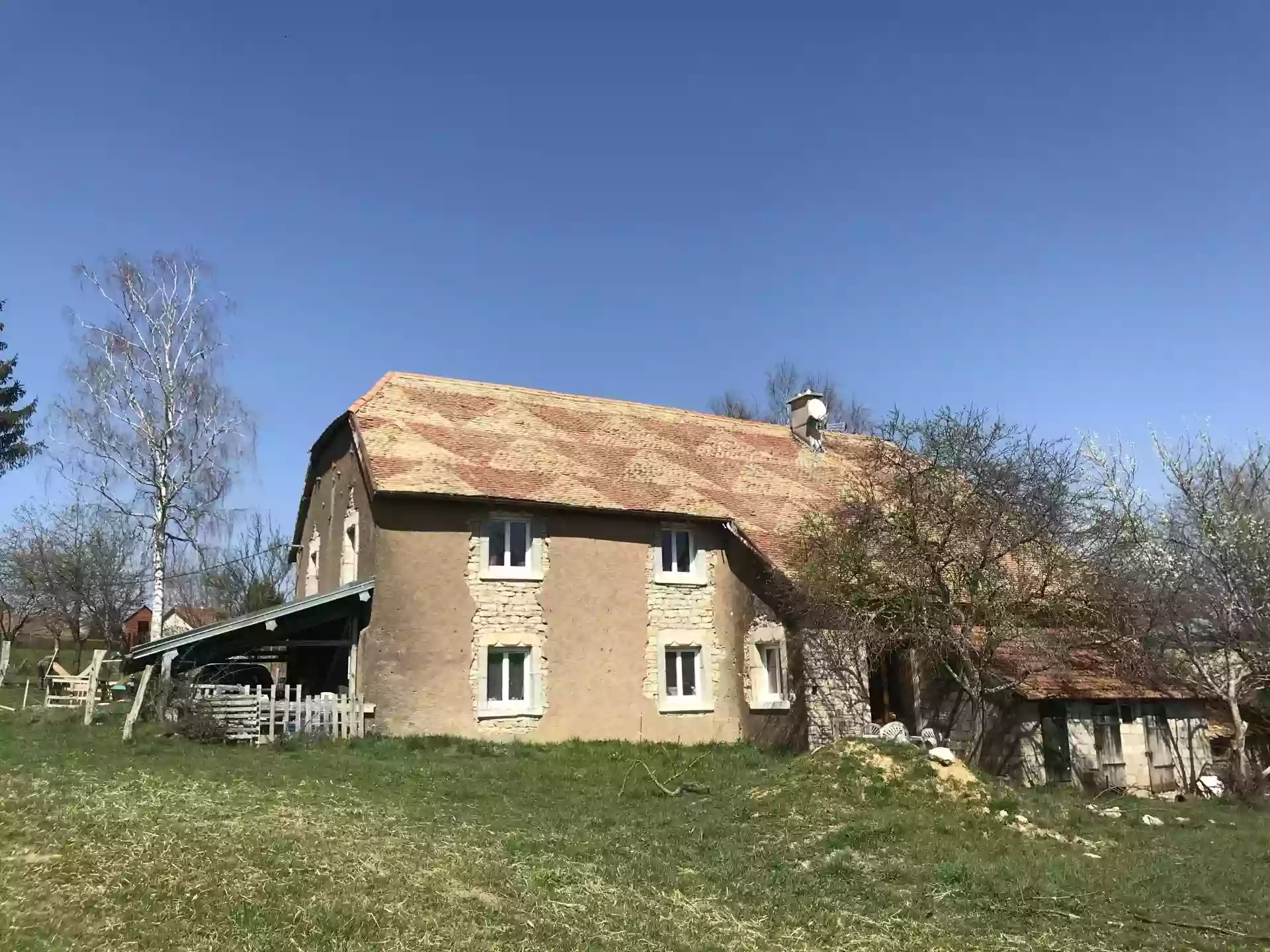 Couvreur Chaudey Pro Habitat - Entreprise de couverture : rénovation, réparation, nettoyage, démoussage de toiture, zinguerie