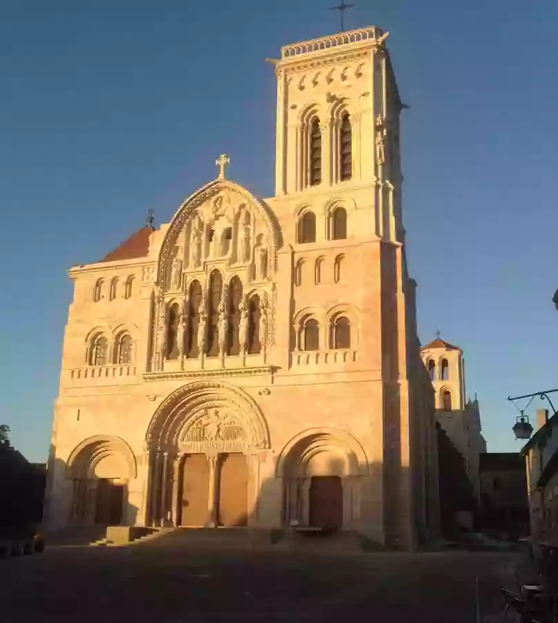 La Maison du Visiteur - Visite de la Basilique de Vézelay