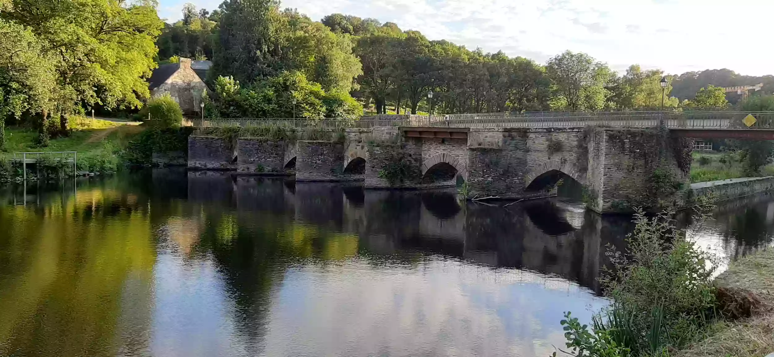 Chambres d'hôtes - Au Pied du Pont