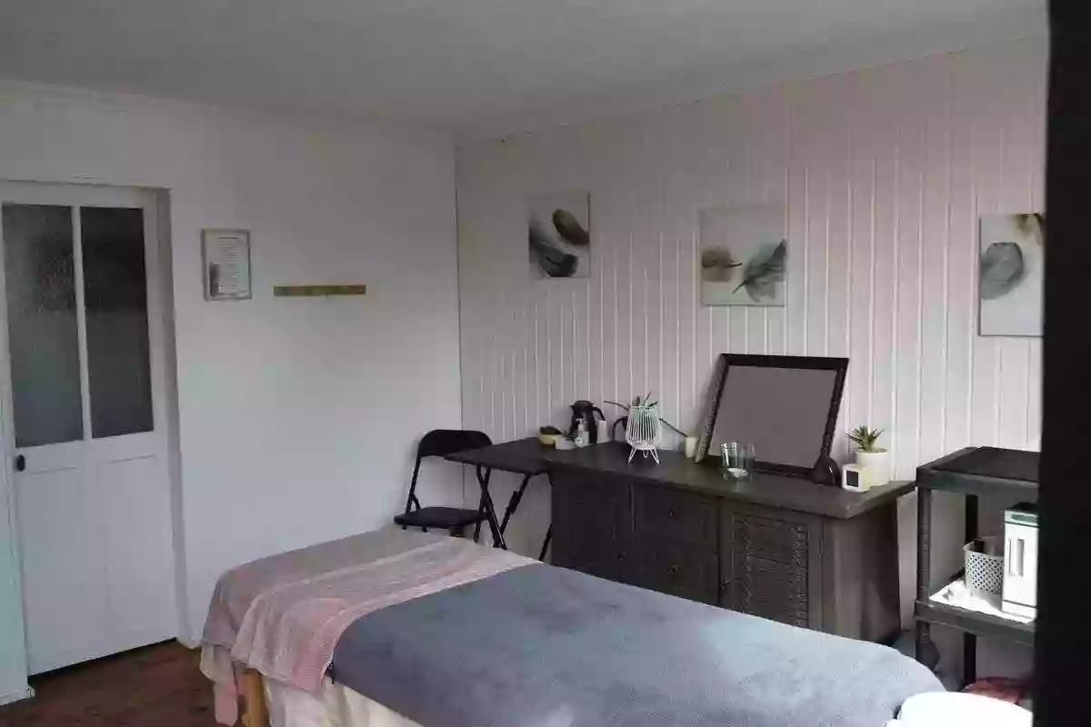 Serenitude - Massages, soins visages et corps, institut Carnac et à domicile