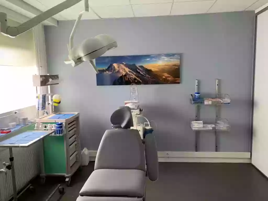 Dr Samuel Hombrouck - Dentiste Chartres