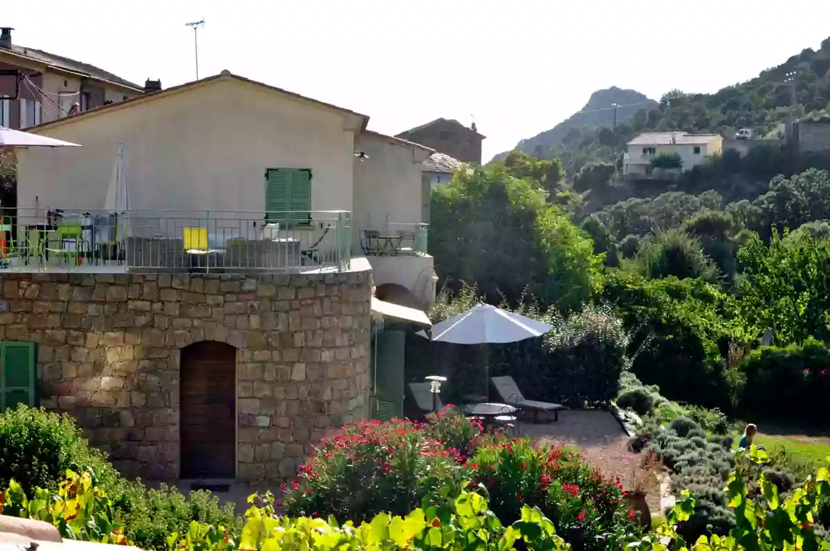 A Casa Ghjalla location gîte rural familial de vacances avec piscine proche plage PORTICCIO AJACCIO