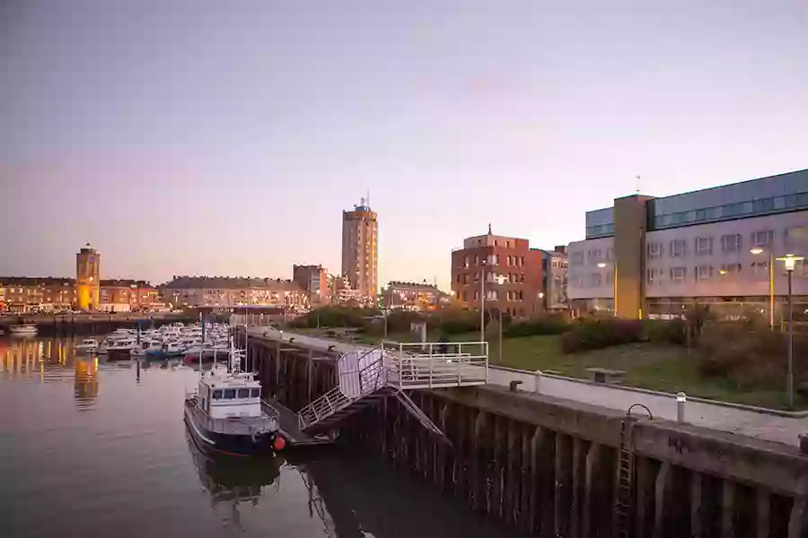 Les Gens de Mer Dunkerque (by Popinns)