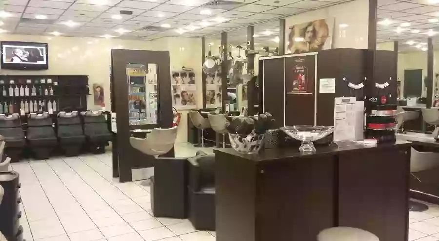 L'Atelier Intermède - Coiffeur Meru