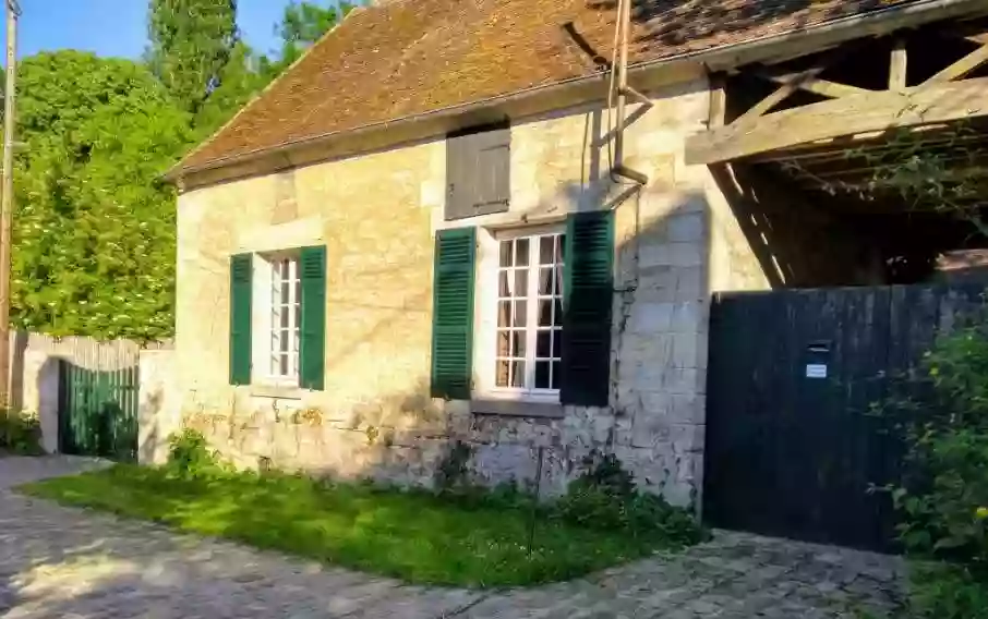 Le Gîte d'Albertine: Vacances Gite 1 à 5 personnes, jardin, calme, proche Parc d'Astérix, Beauvais, Roissy, Chantilly - Oise