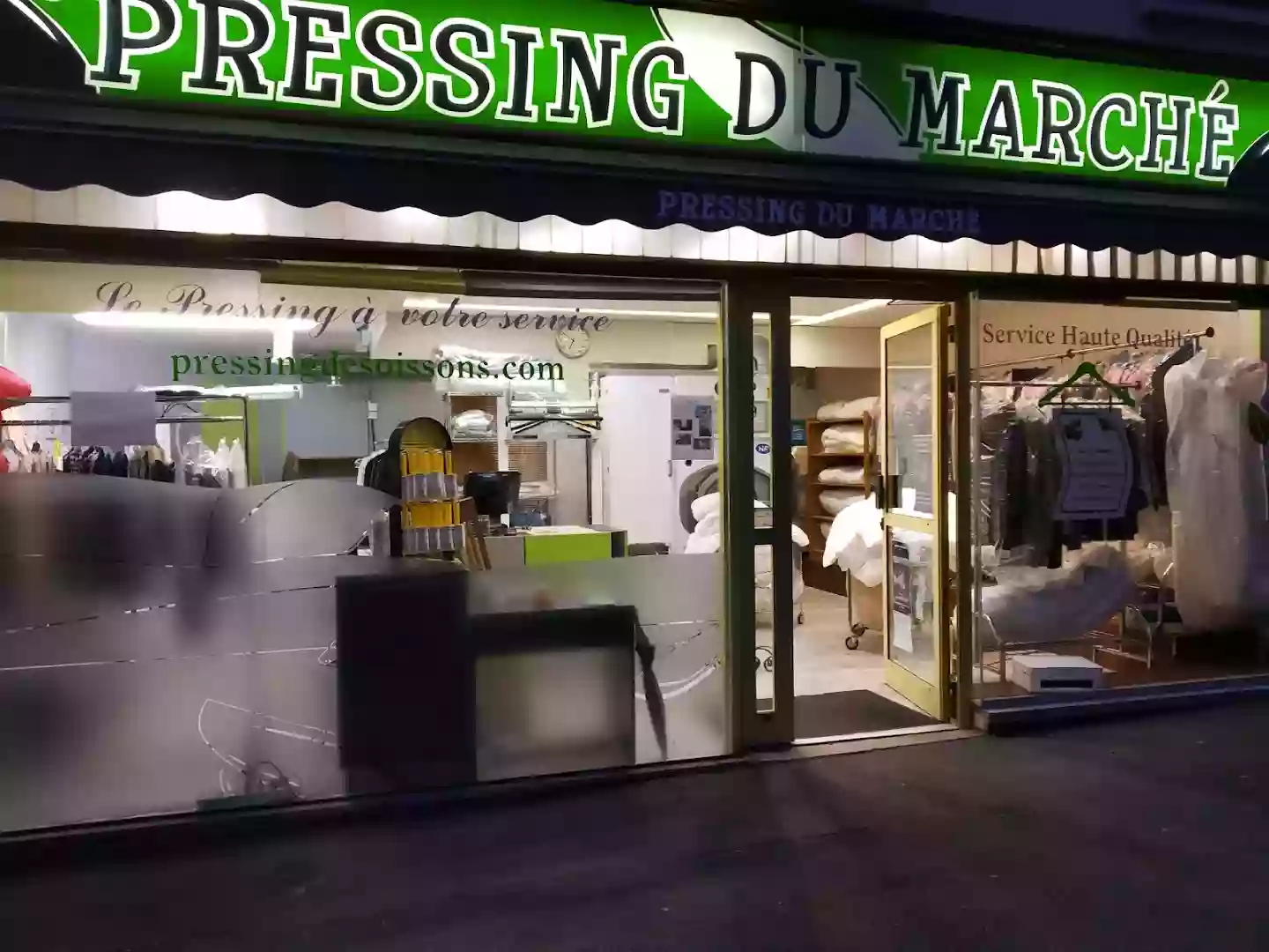Pressing Du Marché