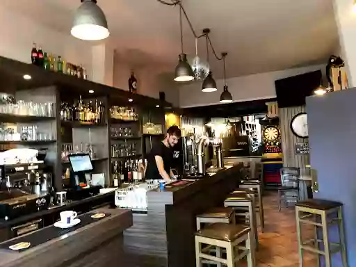 Café Aux Halles
