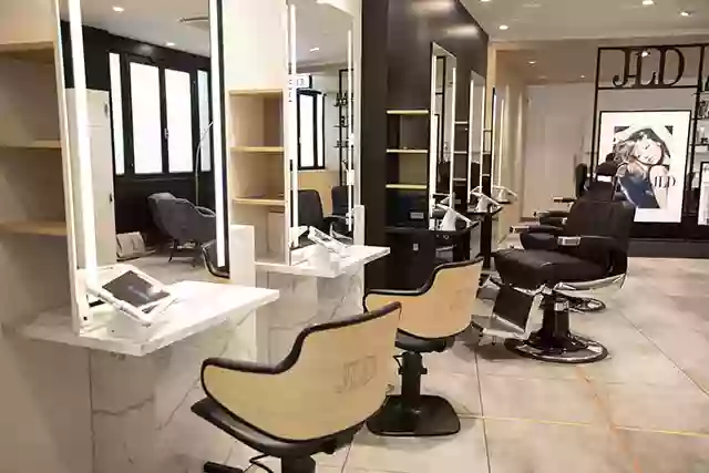 Jean Louis David - Coiffeur Gif sur Yvette