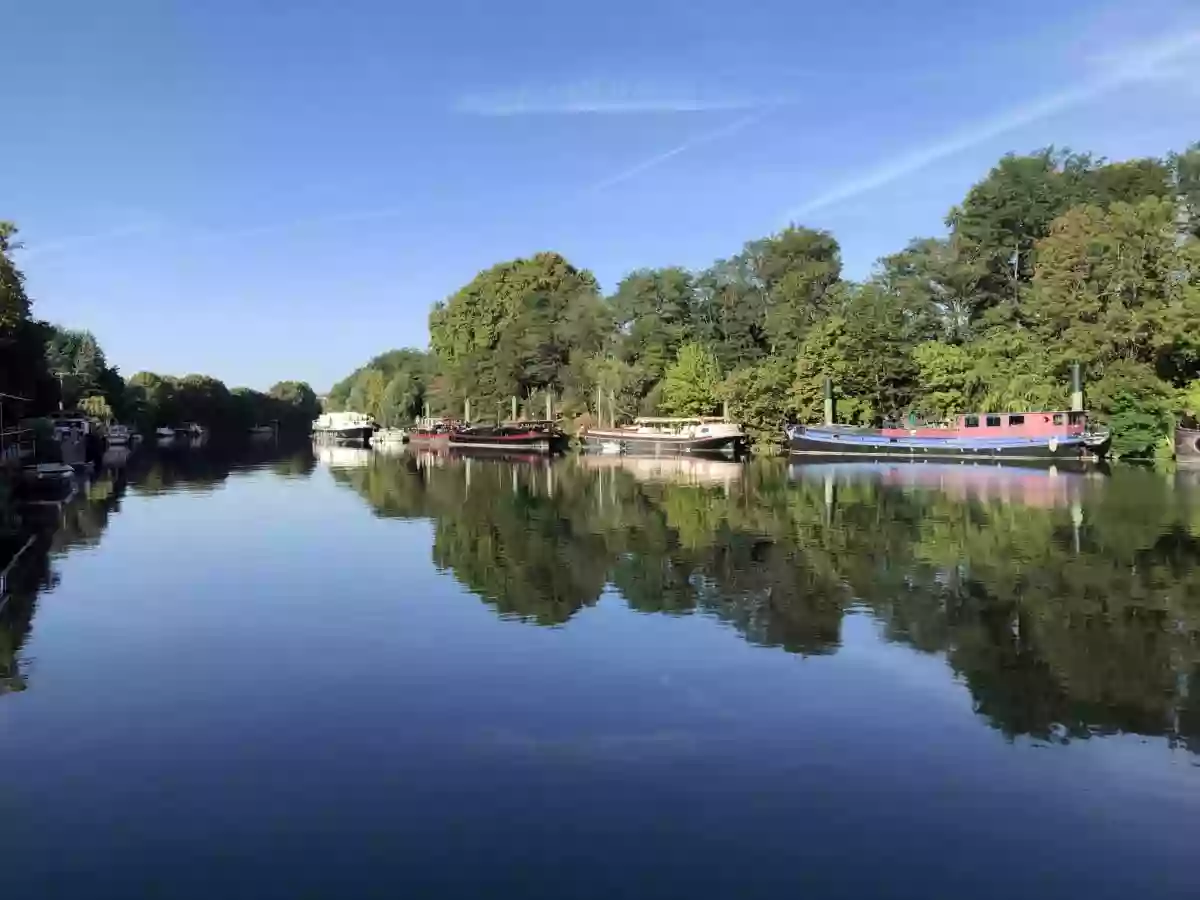 Location Péniche Paris Bagatelle