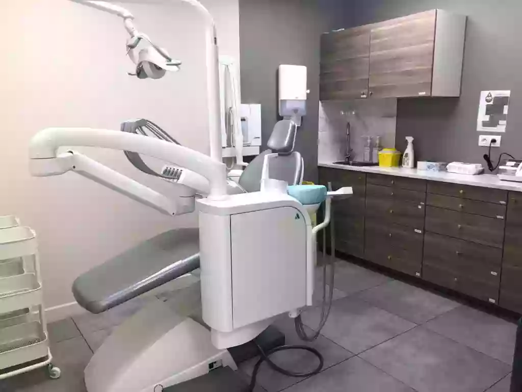 Centre dentaire Denteclair Poissy - Dentiste à Poissy