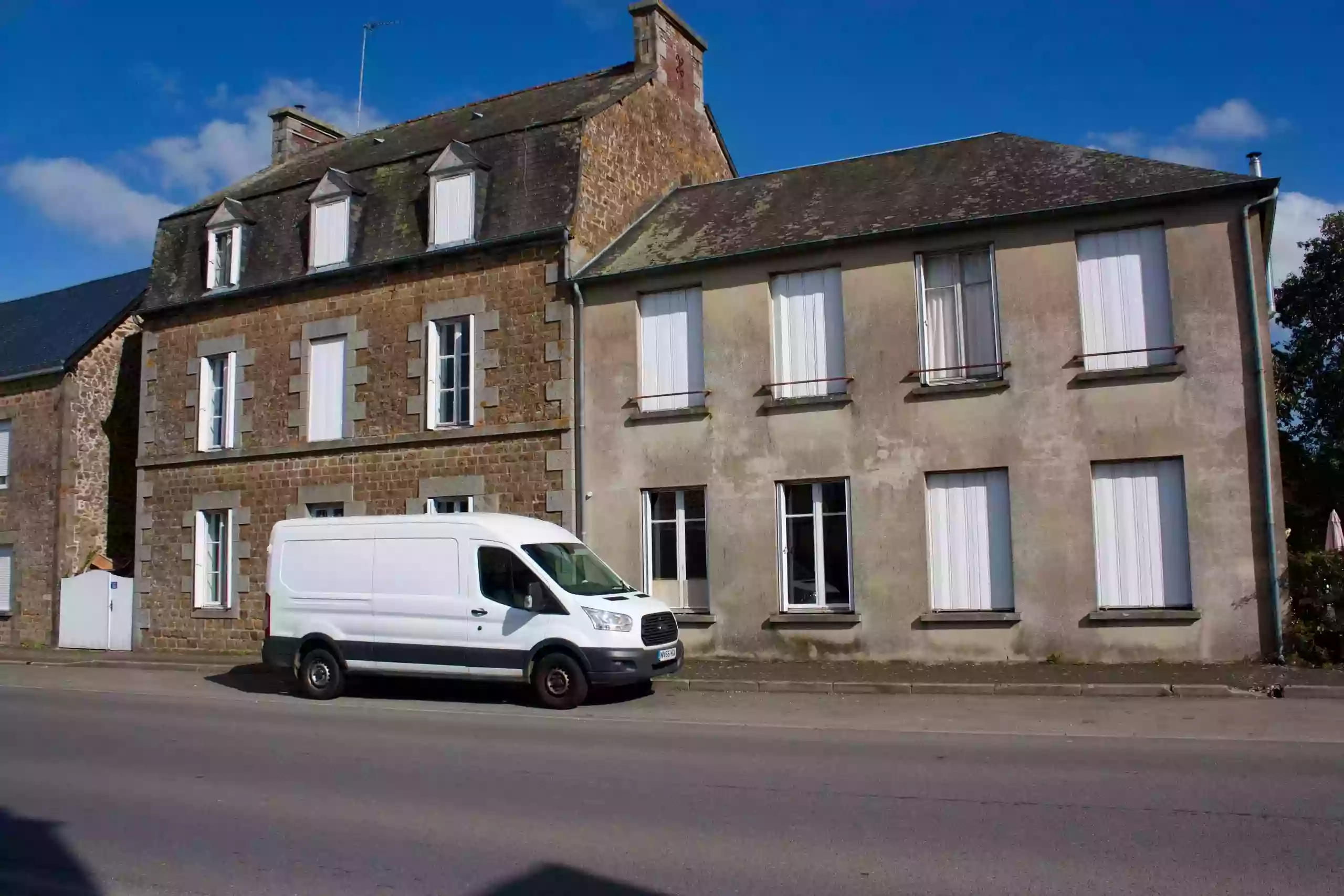 The Old School House Normandy Biker Friendly B&B