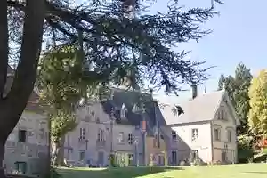 Château de Crocq - Chambres d'hôtes de charme . Ouvert toute l'année.