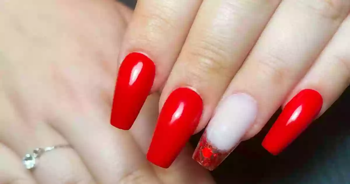 PL Nails