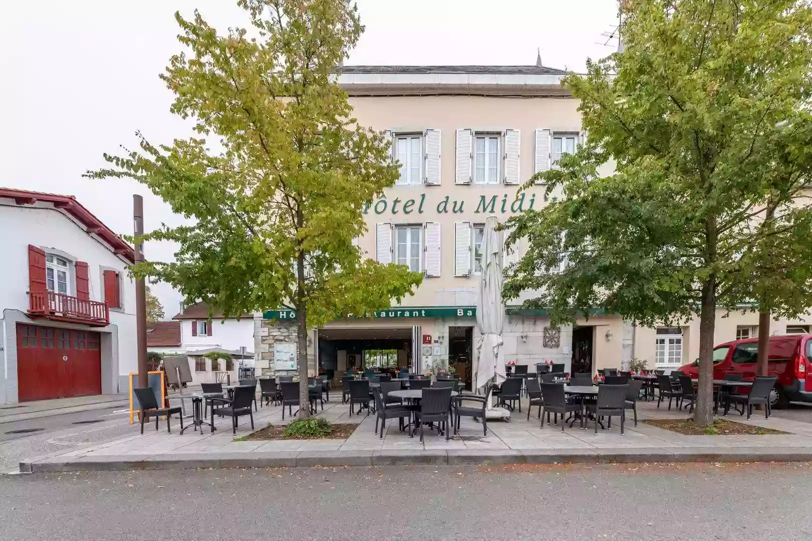 Hôtel Restaurant Du Midi