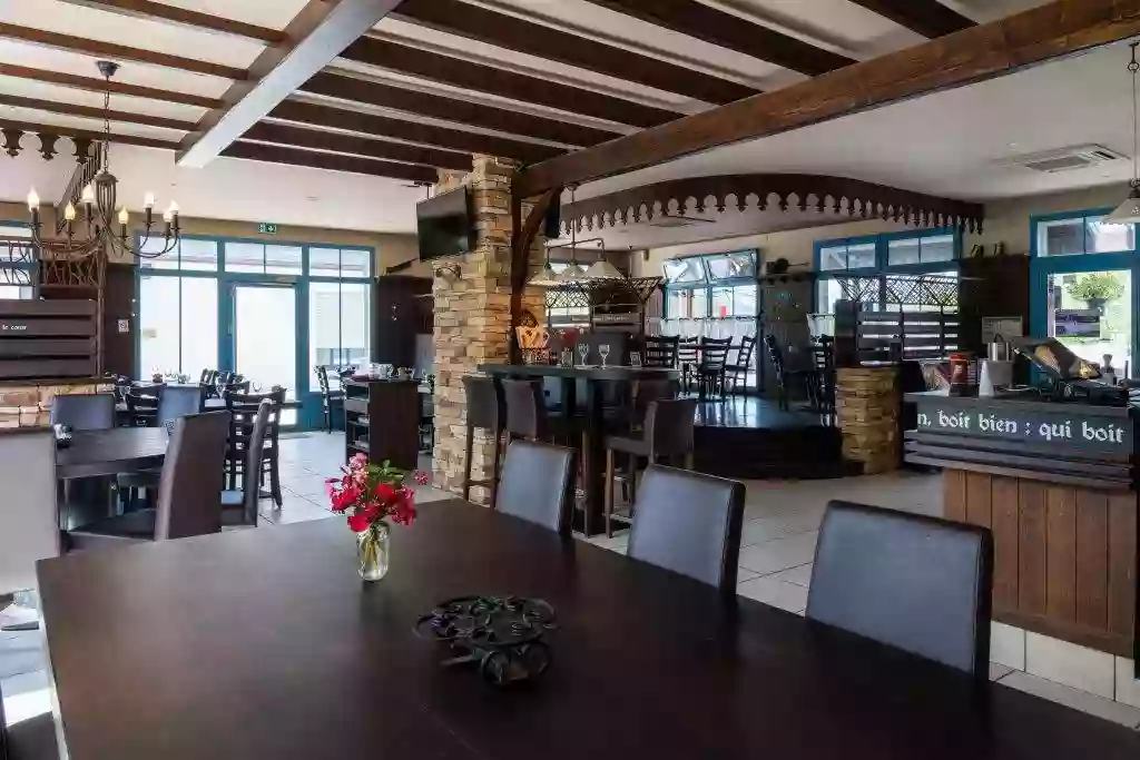 Le Pare-Faim. Restaurant Bar Brasserie avec grande terrasse - cuisine traditionnelle - produits frais et locaux