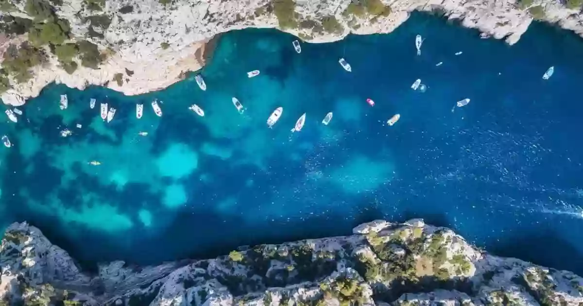 Les Sentiers De La Mer