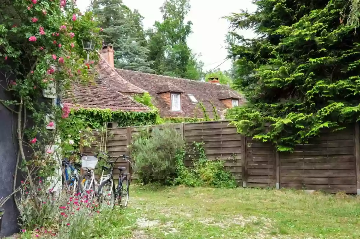 Domaine le Manoir, Gites de charme et de caractère piscines et bain nordique***