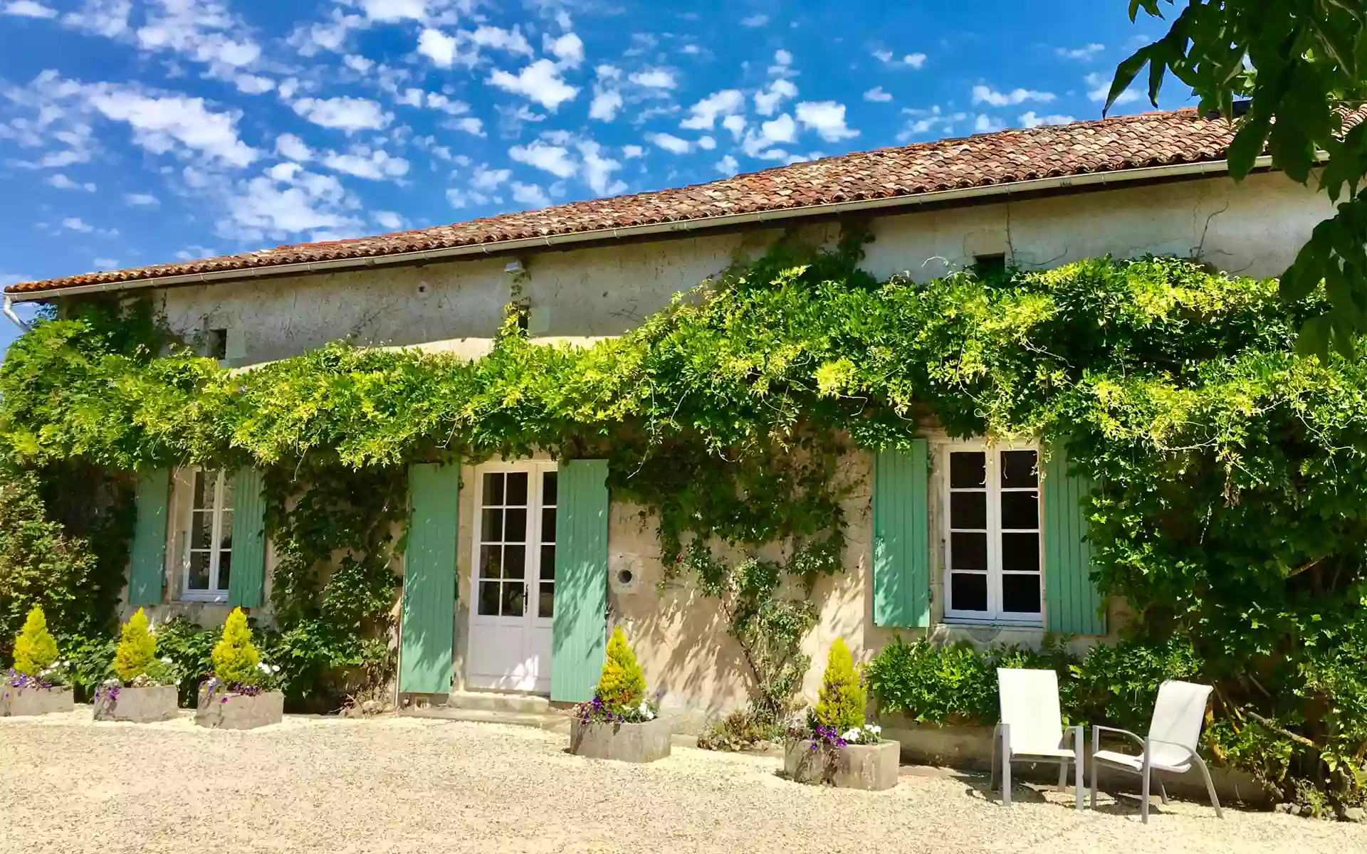 Gites Charente - Chez Lussaud Gites Boutique