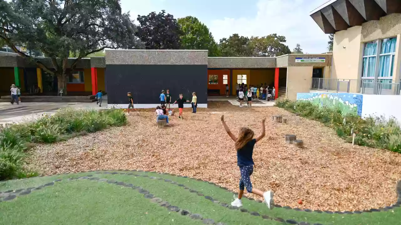 École des Brizeaux : Élémentaire et Maternelle