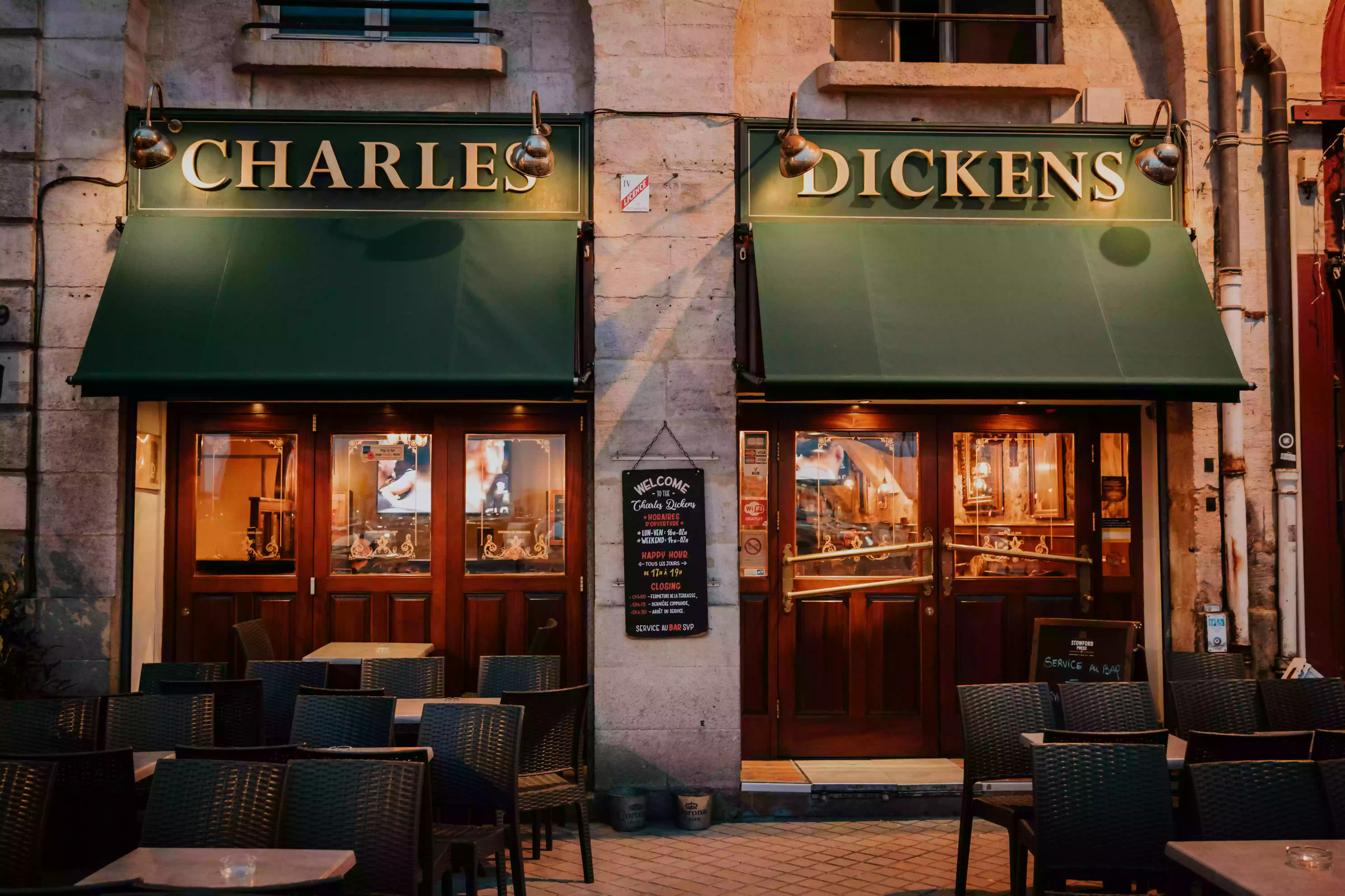 The Charles Dickens English Pub Bordeaux