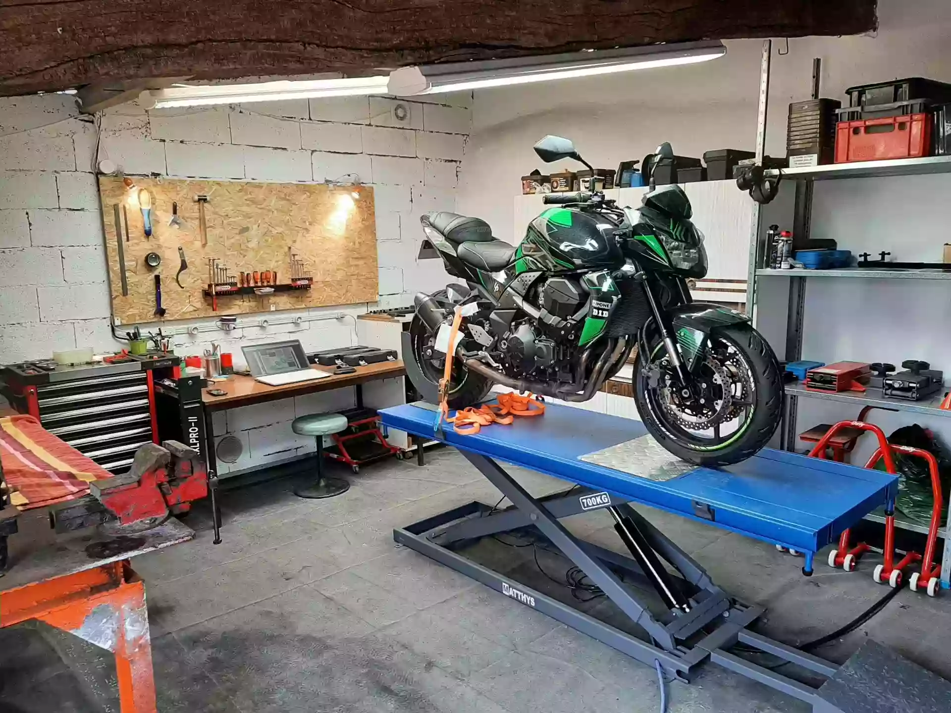 Gazz Rider Garage