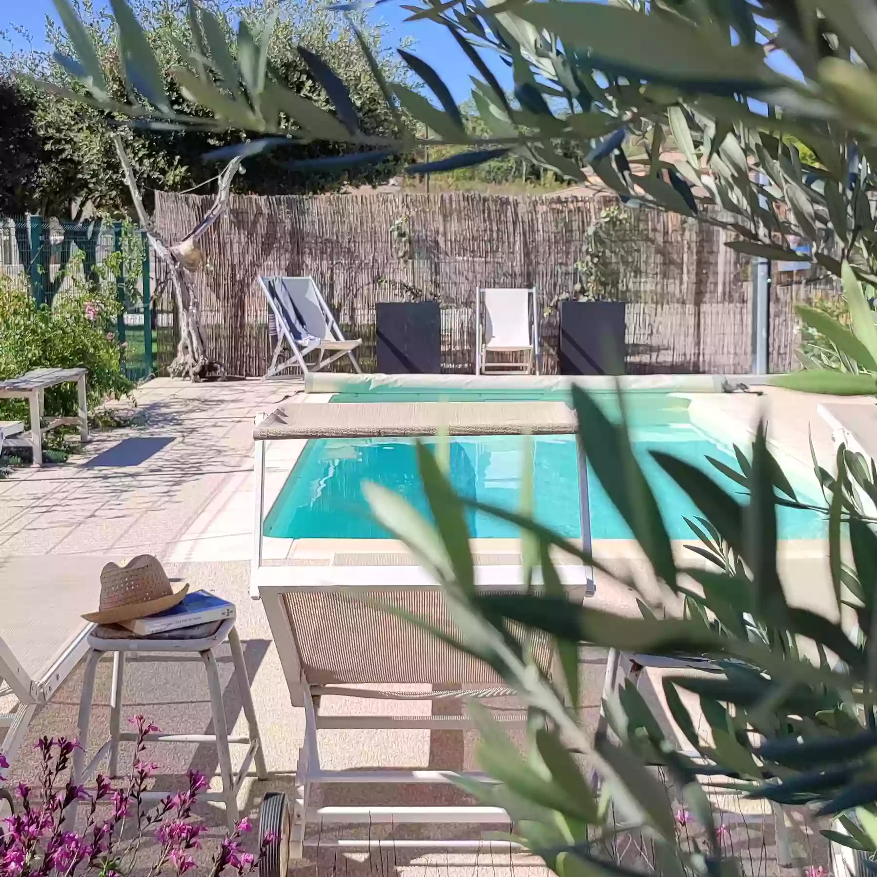 La maison de Goudargues / piscine privée En Provence ...dans le Gard.6 pers