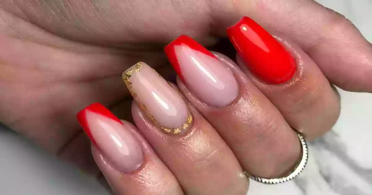 Womenails