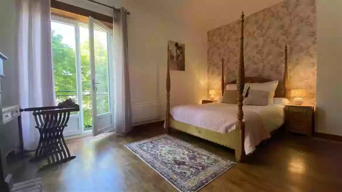 Gîte La Maison de Bosc - Bed & Breakfast with swimming pool