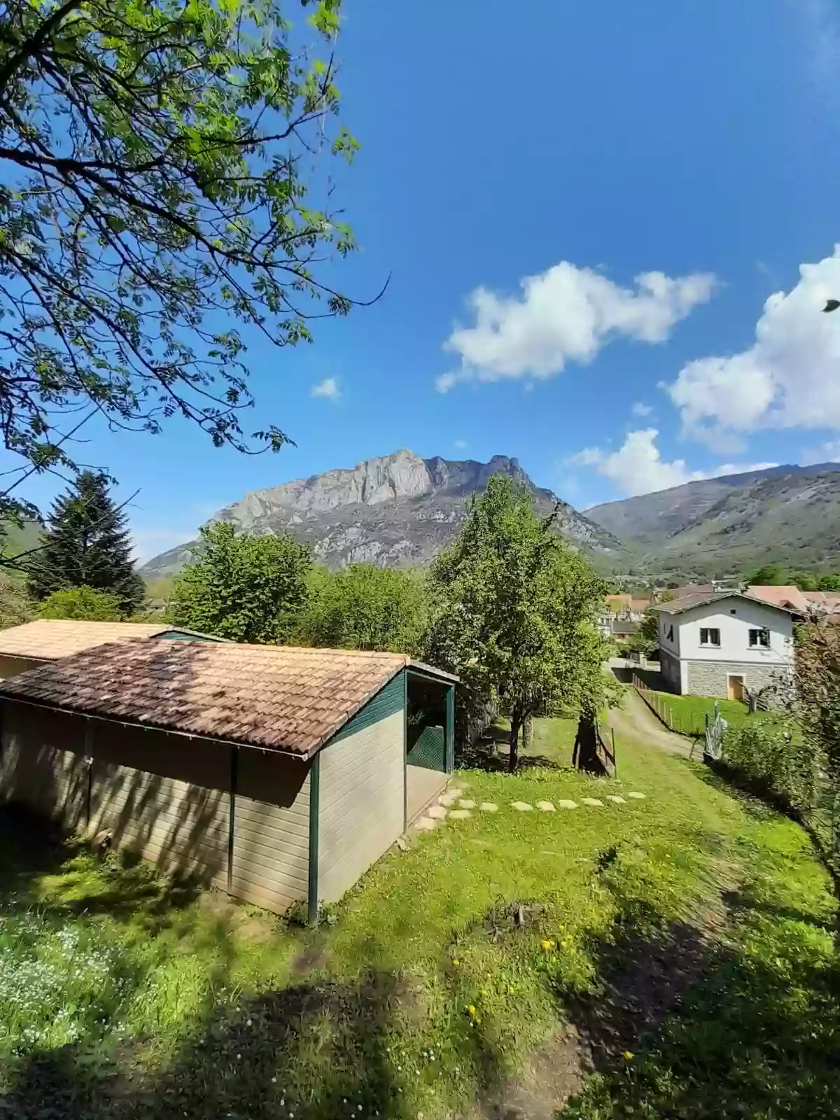 Les Chalets et Gites du Quié