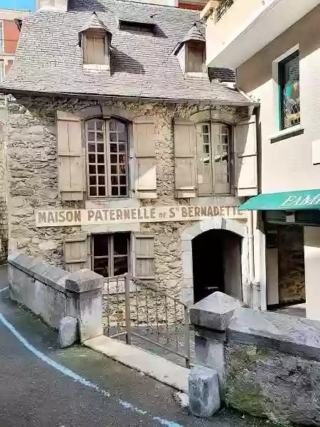 Maison Paternelle de Sainte-Bernadette