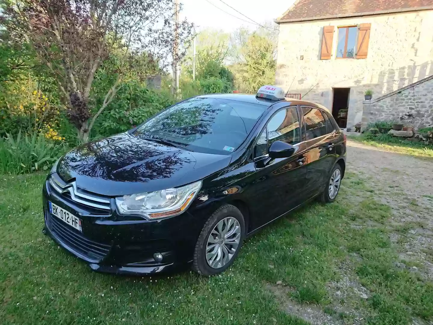 TAXIS Bastidois Cœur de causse SAS Mourlioux ARTUS Gerard et Nadine