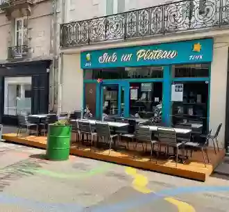 Sur un plateau - bar à jeux