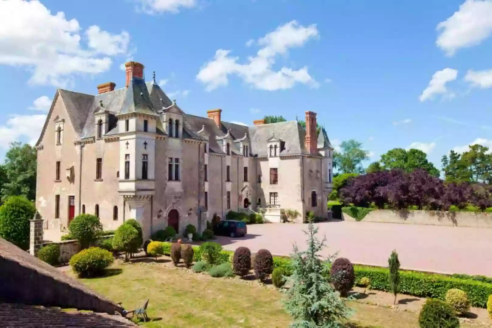 Hotel, Le Château de la Vérie CHALLANS en Vendée