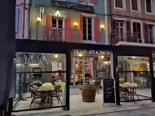 Brasserie V café