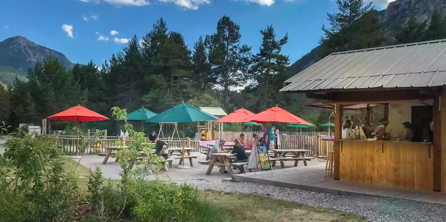 Les Chalets Huttopia de la Clarée