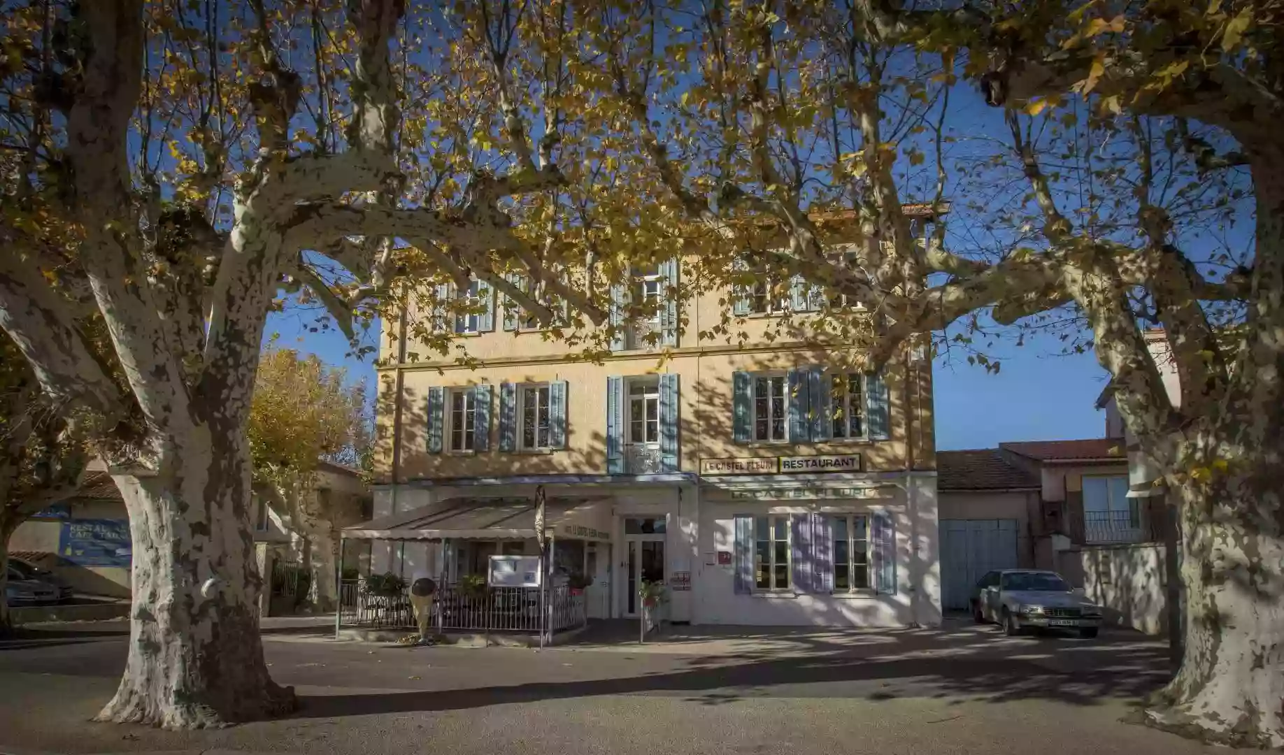 Hôtel Le Castel Fleuri