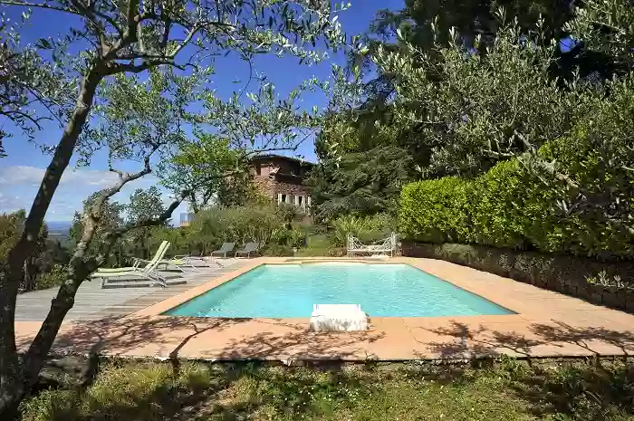 La Maison De Nathalie : chambres table d'hôtes, gite piscine Var Provence Cote d'Azur