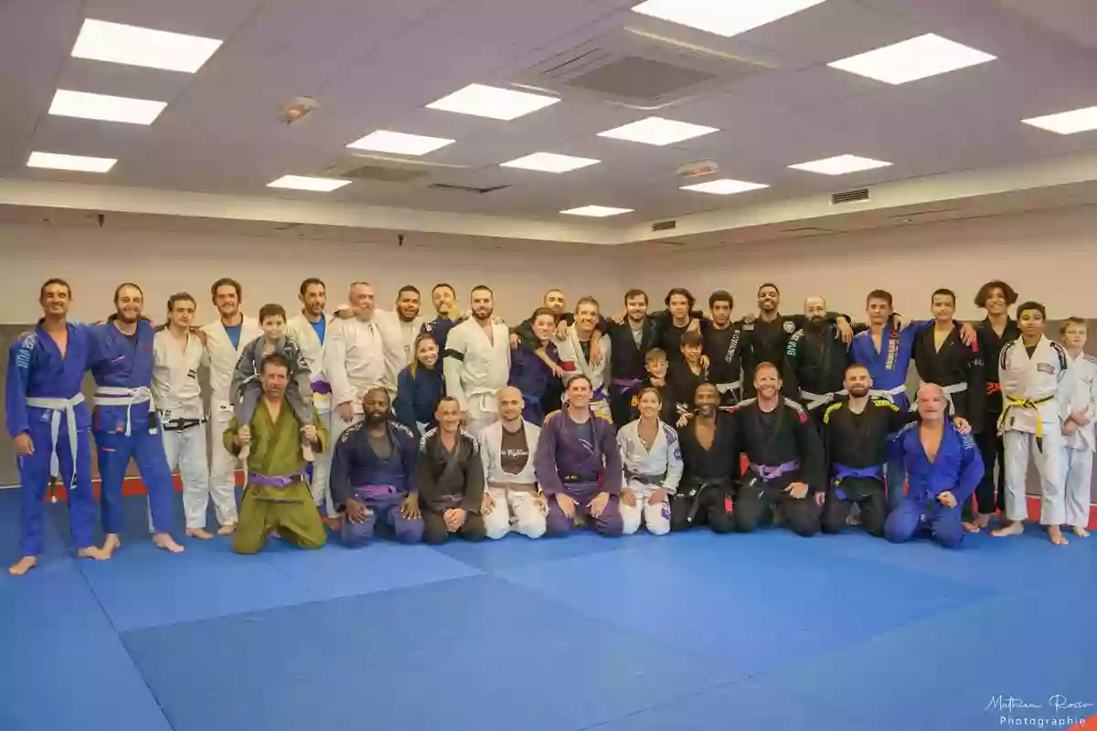 Jiu-jitsu brésilien aubagne Stuggle and submission 4 Jiu-jitsu