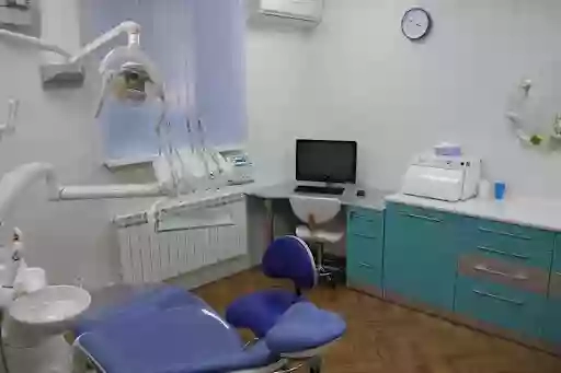 Стоматологічна клініка "На Оренбурзькій"