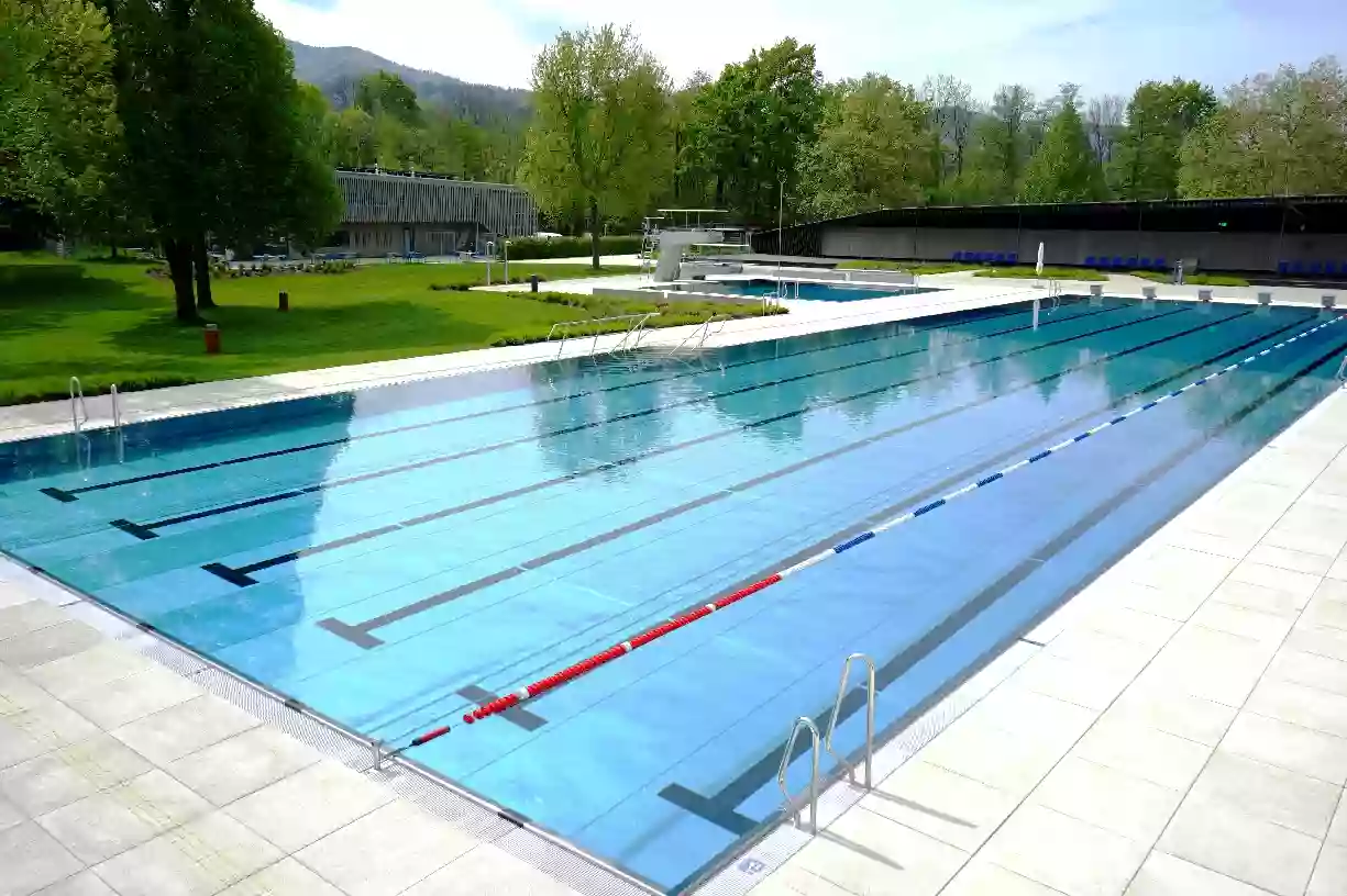 's Bad - Schwimmbad Waldkirch