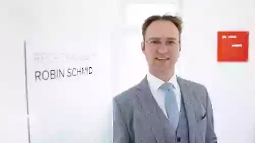 Rechtsanwalt Robin Schmid - Anwaltskanzlei Schmid + Kollegen