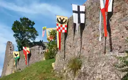 Ruine der Burg Botenlauben