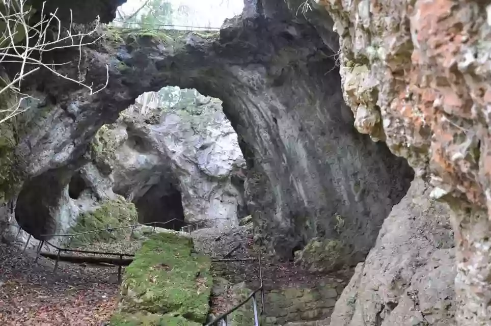 Versturzhöhle Riesenburg