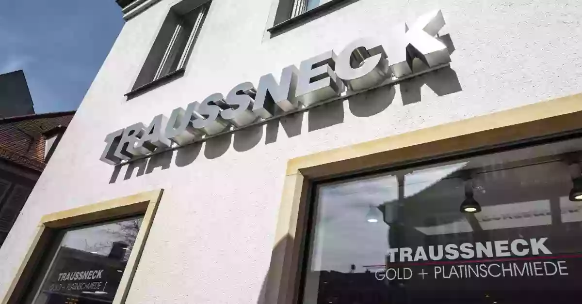 Traussneck Gold + Platinschmiede