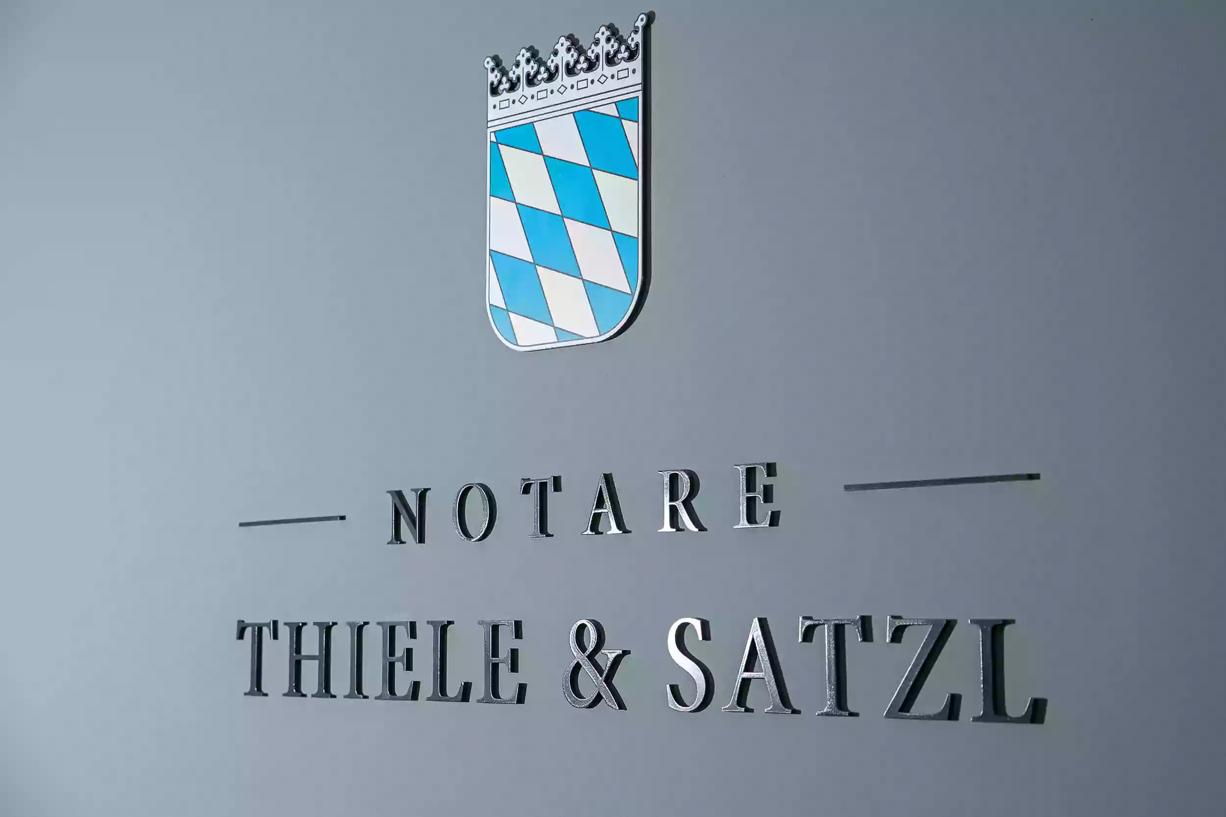 Notar Dr. Florian Satzl, LL.M. - Notare Dr. Thiele & Dr. Satzl