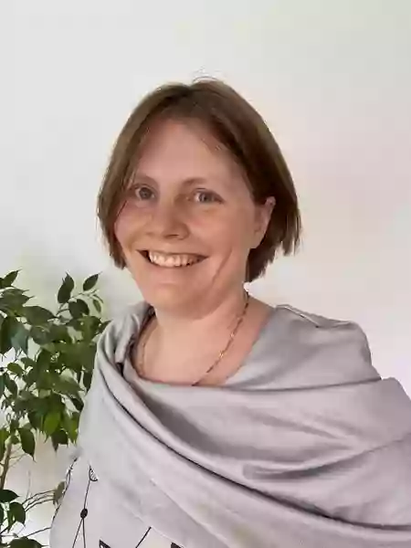 Monika Müller, Heilprakterin für Psychotherapie, Kinesiologin